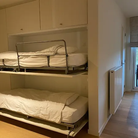 In Near The نيوبورت